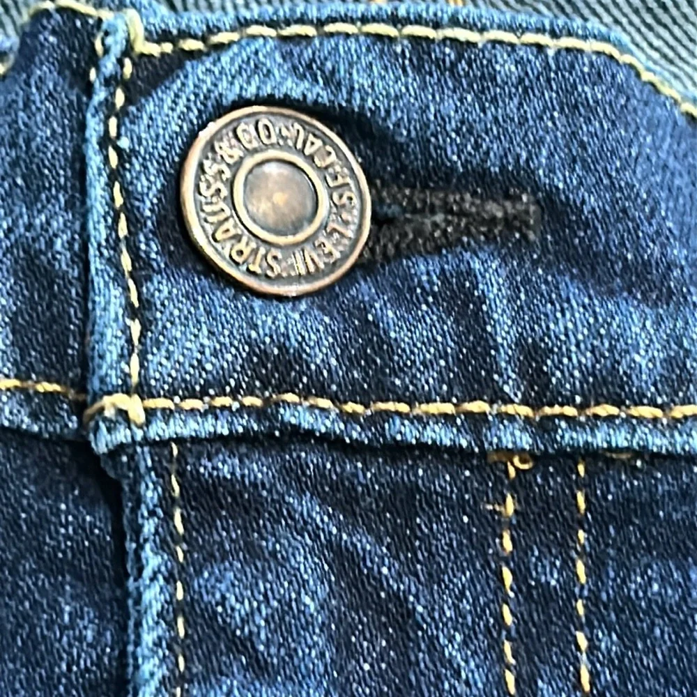 Mens Levi's 505 Dark Blue Straight Jeans Size 38 - Picture 8 of 11